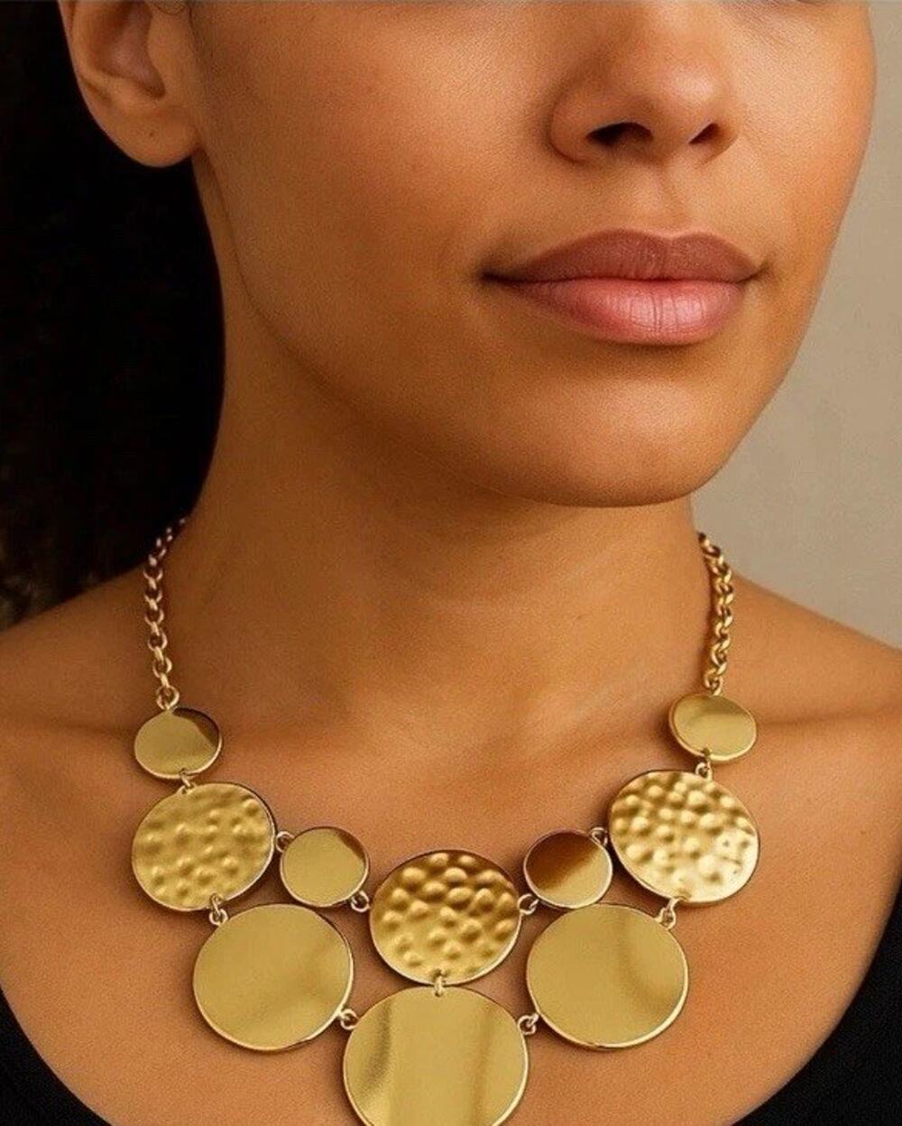 New Directions Core Gold Tone Statement Necklace Hammered Smooth Elegant NEW
